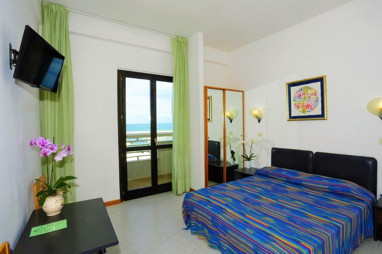 Hotel Borgo Marina Rodi Garganico Kültér fotó