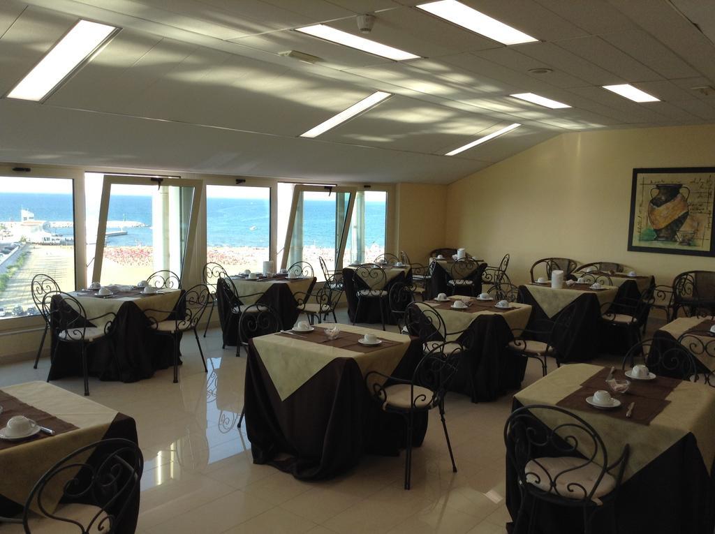 Hotel Borgo Marina Rodi Garganico Kültér fotó
